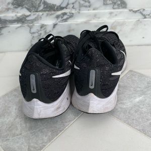 Black Nike Running Shoes